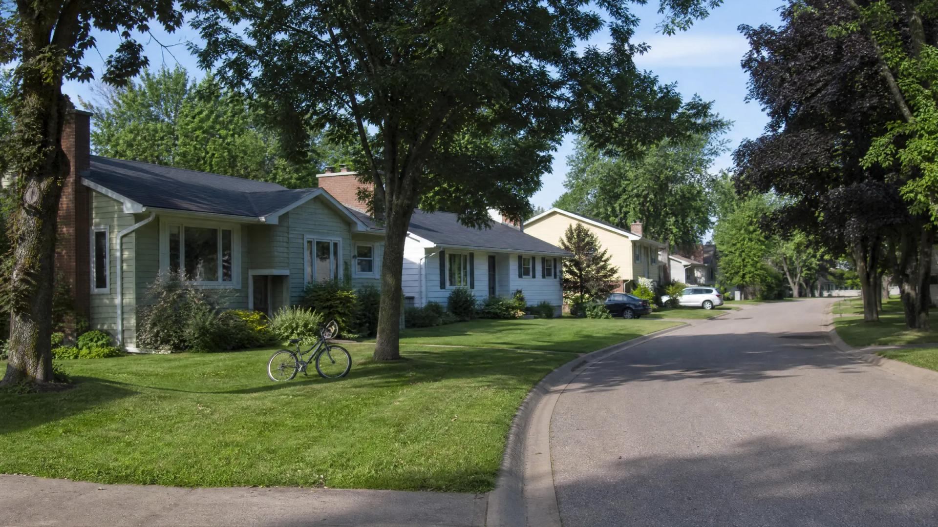 A home in Riverview, freshly cleaned